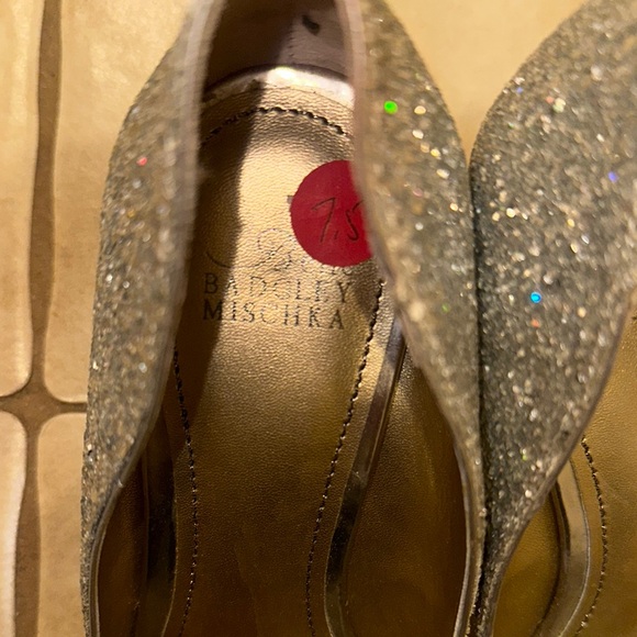 Badgley Mischka Silver Glitter Wedge Shoes - Picture 4 of 4